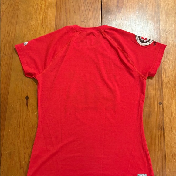 The North Face Women Shirt Sleeve Technical Running Shirt Small Challange - Picture 7 of 8
